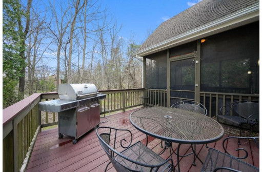 W5764 Bubbling Springs Road, Elkhorn, WI 53121