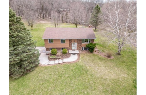 W6793 Cedar View Drive, Elkhart Lake, WI 53020-1800