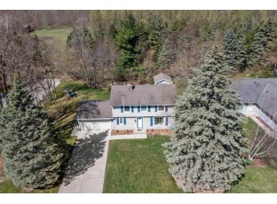 139 Fox Glen Road Fredonia, WI 53021