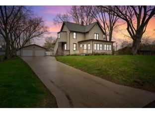 720 Dutton Street 720 1/2 Onalaska, WI 54650