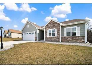 705 River Ridge Drive Waterford, WI 53185