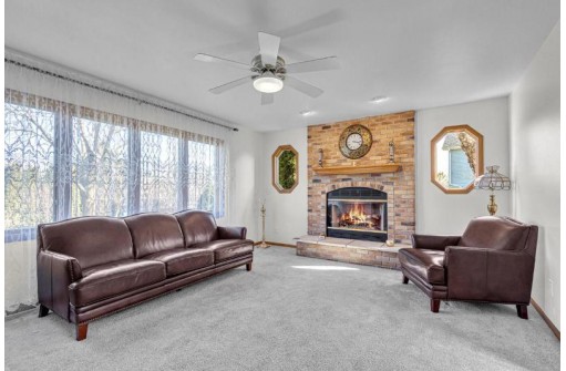 N6215 Woodland Meadows Drive, Sheboygan, WI 53083