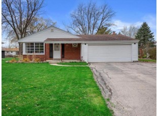 4930 Tanglewood Avenue Racine, WI 53402