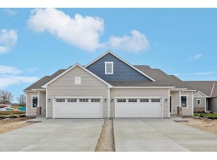 795 Bridlewood Drive Hartford, WI 53027