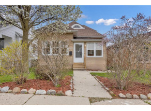 3722 East Whittaker Avenue Cudahy, WI 53110