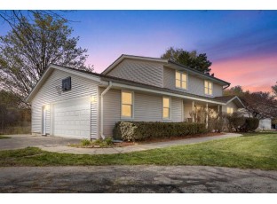 7785 South Mission Drive Franklin, WI 53132
