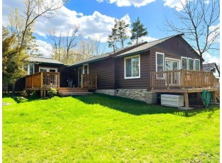 N1330 Summit Drive Fontana, WI 53125