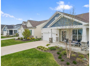 304 Cadence Circle Lake Geneva, WI 53147