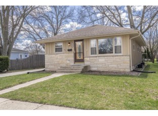 325 West Roberta Avenue Waukesha, WI 53186-6158