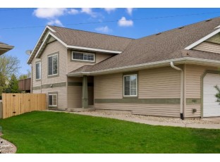 1121 Streblow Street Onalaska, WI 54650-2085