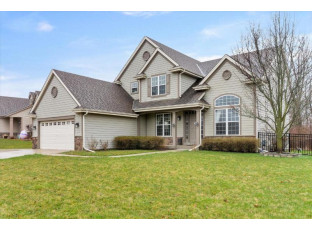 3811 East Bluestem Drive Oak Creek, WI 53154-6640