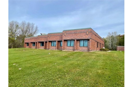 2110 Us Highway 12, Menomonie, WI 54751