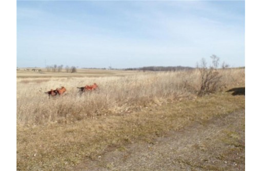 3.93 ACRES County Hwy G, Stanley, WI 54768