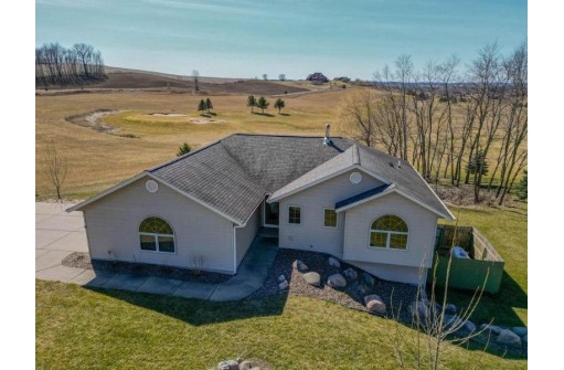 1421 Valley Estates Road, Mondovi, WI 54755