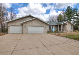 E4480 Woodland Drive Eau Claire, WI 54701