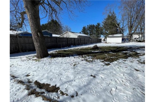 314 West Hawthorn Street, Strum, WI 54770