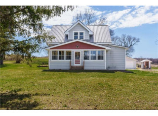 W1667 St Hwy 121 Hixton, WI 54635