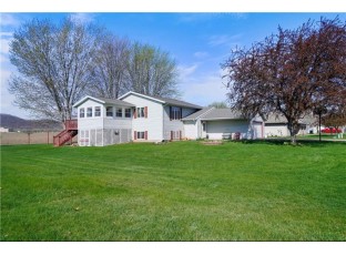 1414 River Drive Wabasha, MN 55981