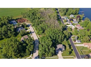 Hillwood Run Drive Oshkosh, WI 54901