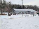 N10023 County Road J, Iola, WI 54945