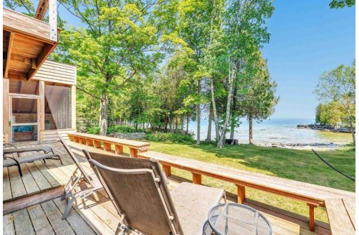 150 Hemlock Drive, Washington Island, WI 54246-9141