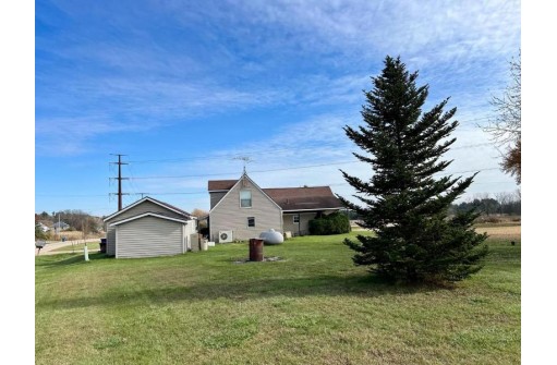 N3925 Friendship Circle, Shawano, WI 54166