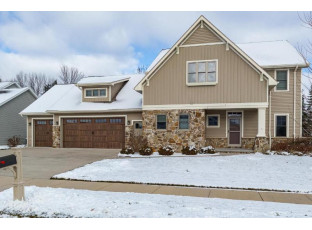 W6066 Ryford Street Menasha, WI 54952