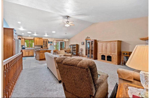 8994 Pine Lane, Fremont, WI 54940