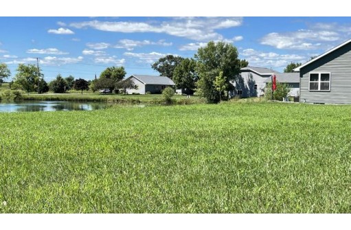 275 Jasmine Drive, Berlin, WI 54923-9159