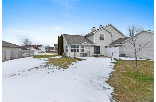 426 Scotchwood Road, De Pere, WI 54115