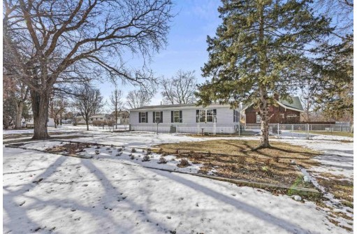 715 Oak Street, Shawano, WI 54166