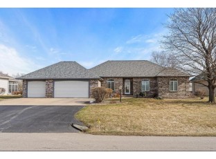 5230 Channel View Drive Oshkosh, WI 54901-1352