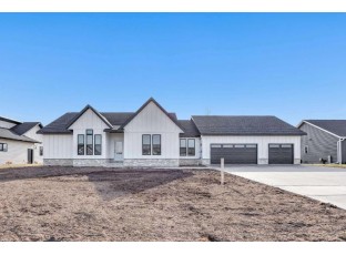 2225 Rowling Road De Pere, WI 54115