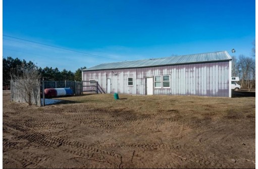 N6090 5th Avenue, Plainfield, WI 54966