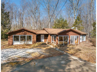 2099 Sunrise Shores Road Sturgeon Bay, WI 54235