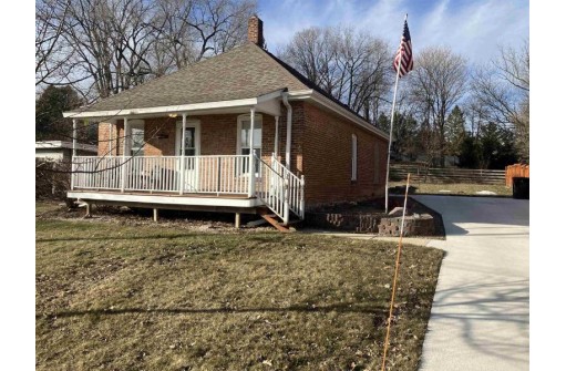 111 Oman Street, Waupaca, WI 54981