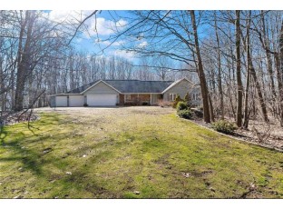 301 Maplewood Lane Sobieski, WI 54171