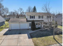 434 South St Bernard Drive, De Pere, WI 54115-2409