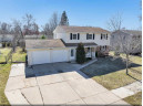 434 South St Bernard Drive, De Pere, WI 54115-2409