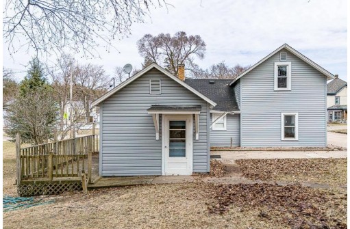 239 Euclid Avenue, Manawa, WI 54949-9543