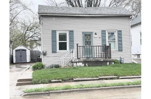 427 Bowen Street, Oshkosh, WI 54901