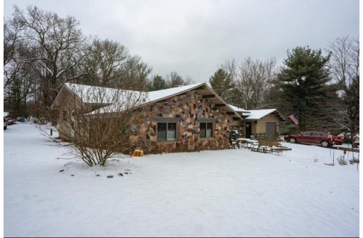 W4467 Buttercup Drive, Redgranite, WI 54970