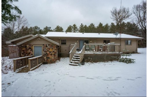 W4467 Buttercup Drive, Redgranite, WI 54970