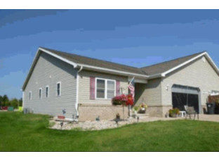 1008 East Mill Pond Circle 1 Weyauwega, WI 54983