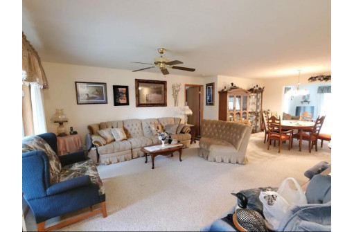 W3574 Center Drive, Redgranite, WI 54970