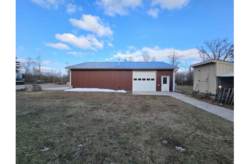 N6274 Valley Circle Road, Plainfield, WI 54966