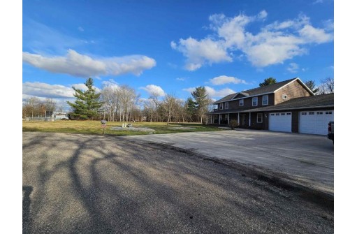 N6274 Valley Circle Road, Plainfield, WI 54966