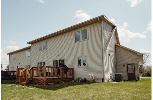 1324 Jordan Avenue, New Holstein, WI 53061