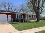 1902 Olive Street Oshkosh, WI 54901-2175