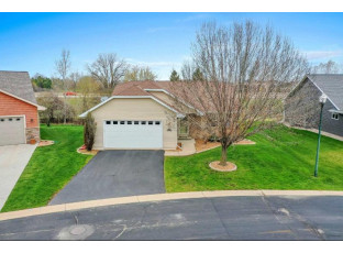 1440 North Westcreek Lane Neenah, WI 54956